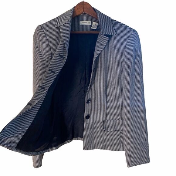 Ann Taylor Striped Fully Lined Blazer Jacket - Picture 2 of 6